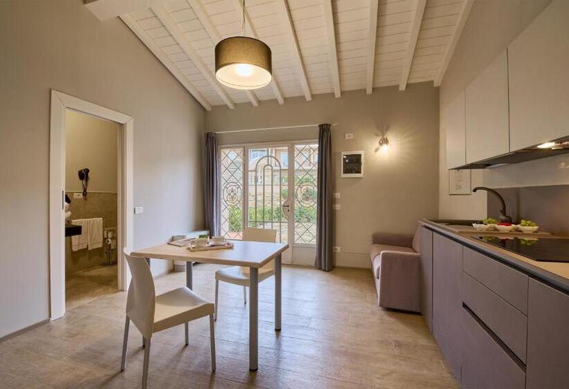 이그제큐티브 스위트, Relais I Piastroni