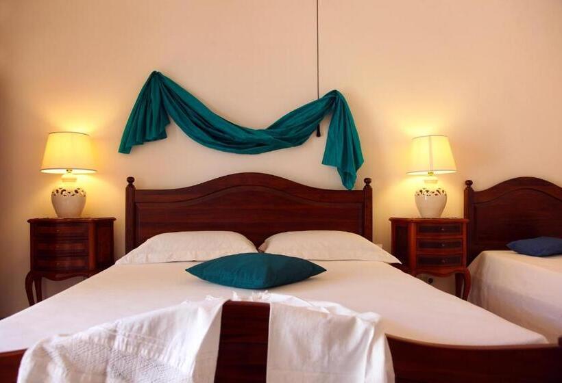 Quarto Triplo Comfort, Antica Dimora   Ospitalità E Tradizione