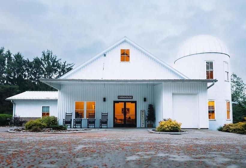 Люкс Кровать Кинг, Farmhouse Suites By Amish Country Lodging