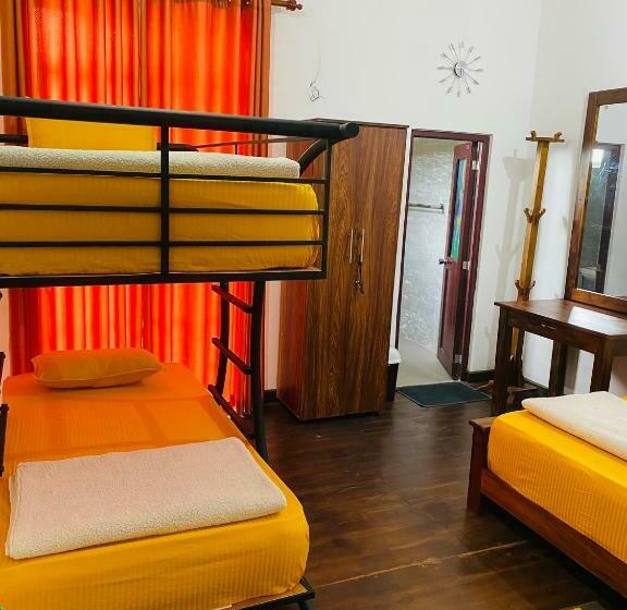 Quarto Familiar, Uva Escape Holiday Bungalow