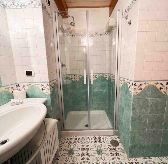 استودیوی استاندارد با چشم‌انداز دریا, Residence Dei Pescatori