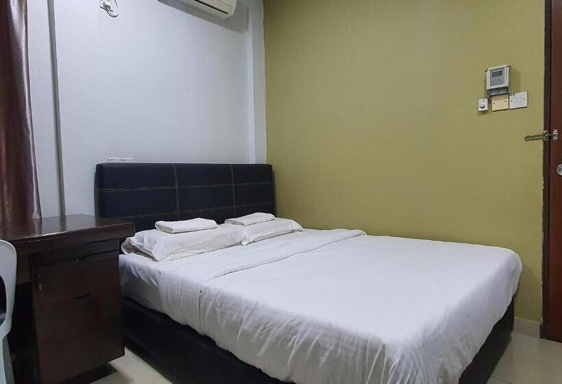 Номер Стандарт, Oyo Home 90435 Sena Home Homestay #819