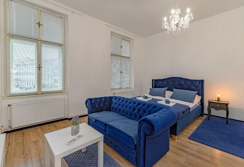 Номер Стандарт, Rezidence Znojmo