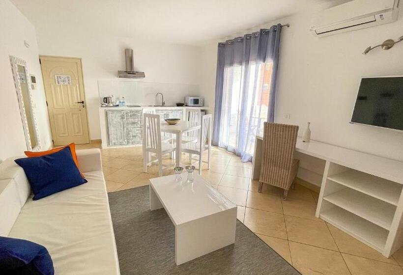 آپارتمان 1 خوابه, Branco Suites   Rooms & Holiday Apartments