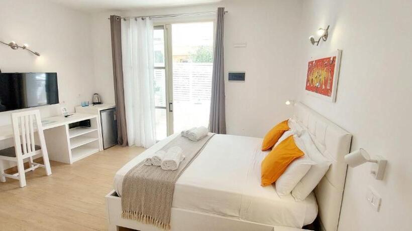 اتاق استاندارد اینتریور, Branco Suites   Rooms & Holiday Apartments