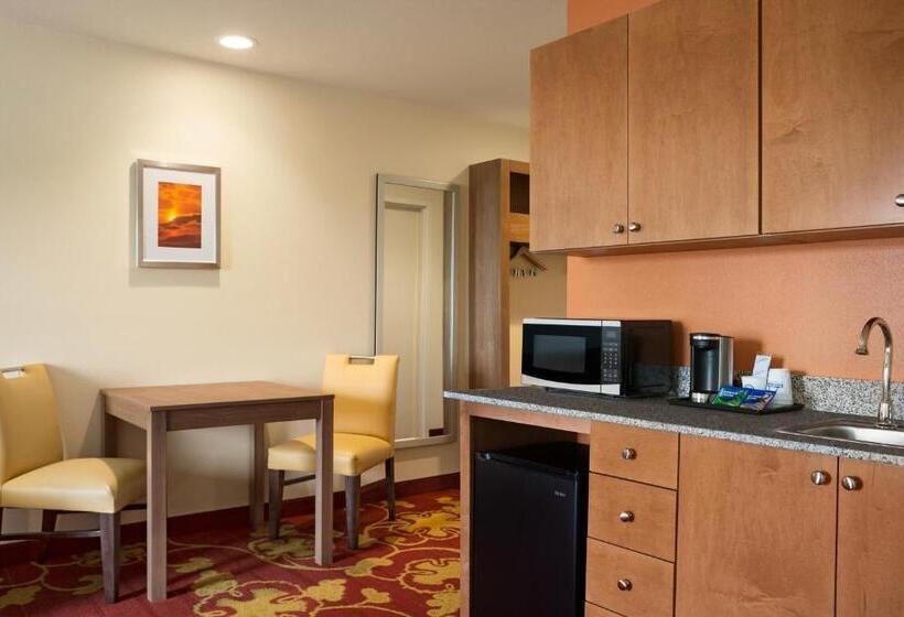 Люкс Адаптированный для Инвалидов, Days Inn & Suites By Wyndham Caldwell