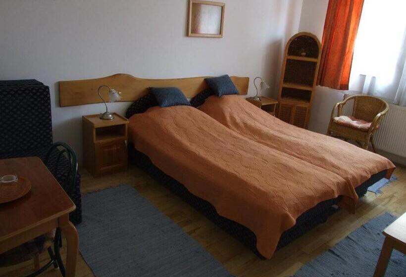 Номер Стандарт, Diána