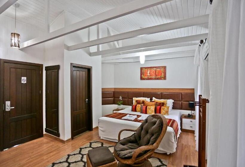 디럭스 룸, Estaleiro Guest House