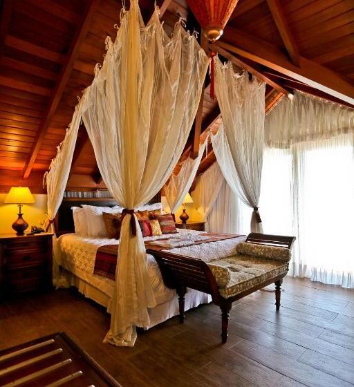 디럭스 룸 킹사이즈 침대, Estaleiro Guest House
