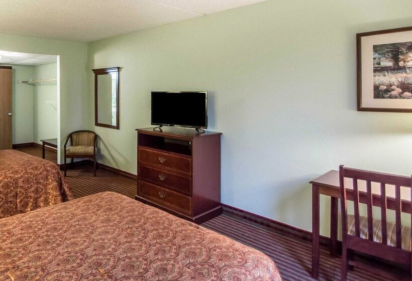 Номер Стандарт 2 Двуспальные Кровати, Rodeway Inn