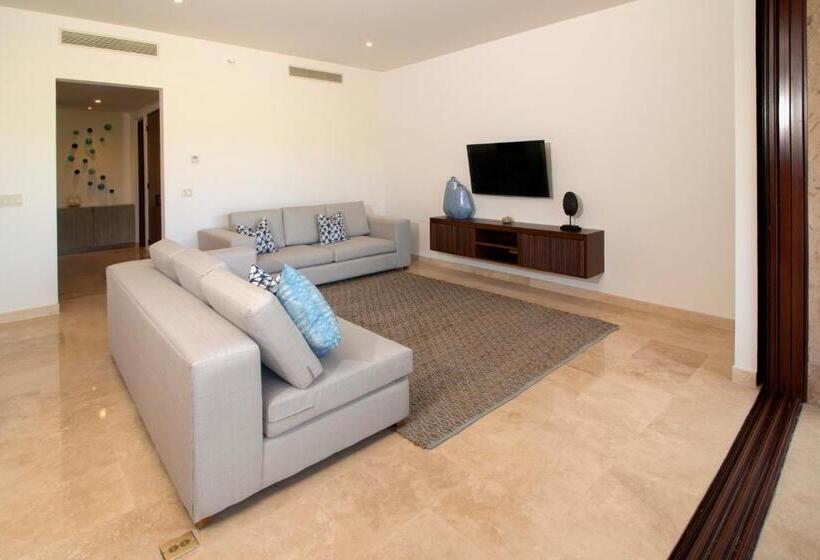 Апартаменты 1 Спальня Нижний Этаж, Bohari Palmilla