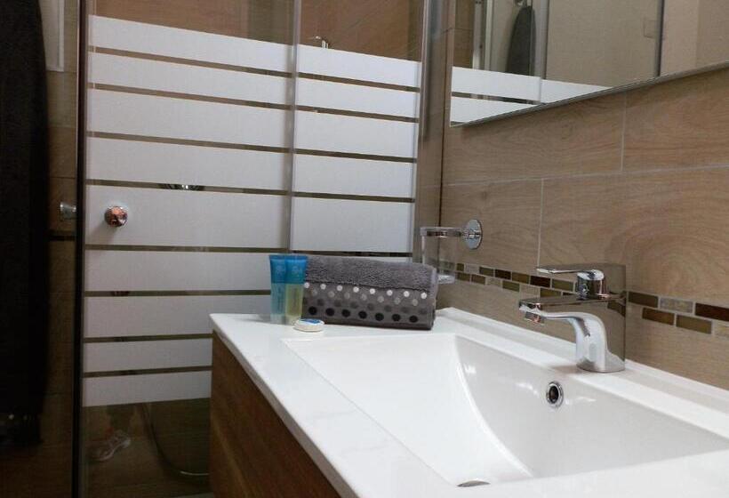 اتاق استاندارد چهار تخته, Affittacamere B&b Il Fiore