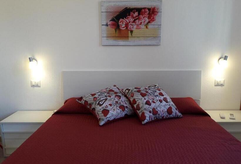 اتاق استاندارد چهار تخته, Affittacamere B&b Il Fiore