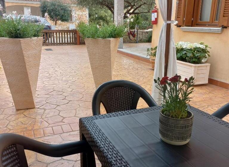 اتاق استاندارد سه نفره, Affittacamere B&b Il Fiore