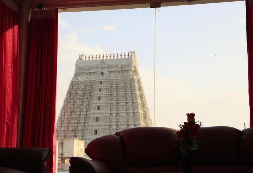 Family Suite, Sri Sarvesha Residency Temple View