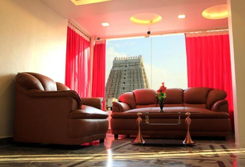 Family Suite, Sri Sarvesha Residency Temple View