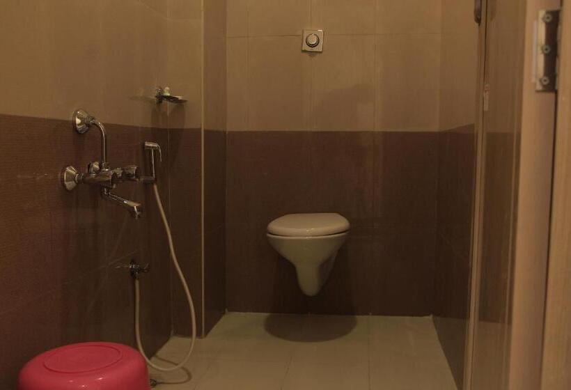 Family Suite, Sri Sarvesha Residency Temple View