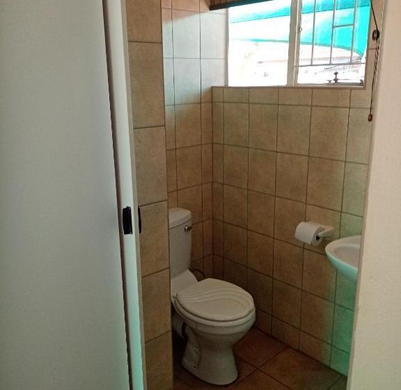 Номер Economy, De La Rose Guesthouse