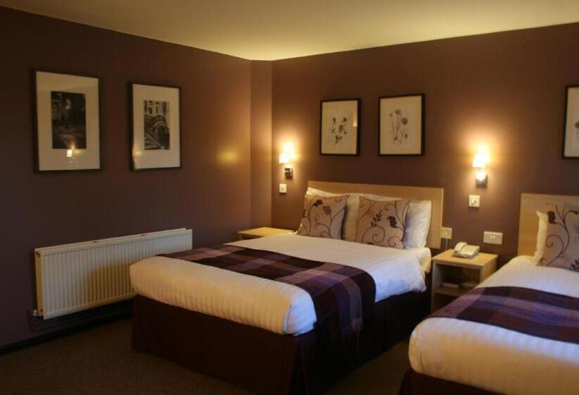 Семейный Номер, Yorkway Motel