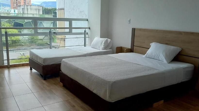 חדר קלאסי לארבעה, Royal Cid Bogota