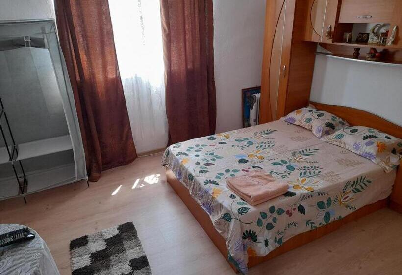 Семейный Номер, Casa Alex