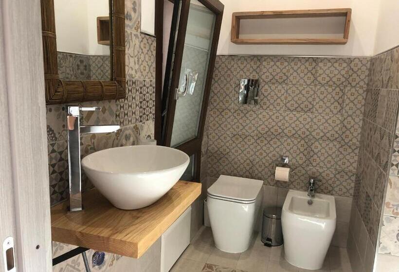 اتاق لوکس, B&b Le Mura