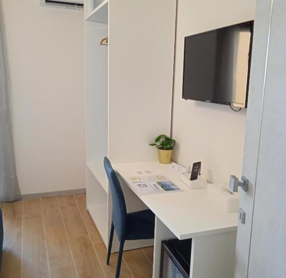 اتاق استاندارد با بالکن و چشم‌انداز دریا, Filangieri 23   Luxury B&b   Sorrento Coast