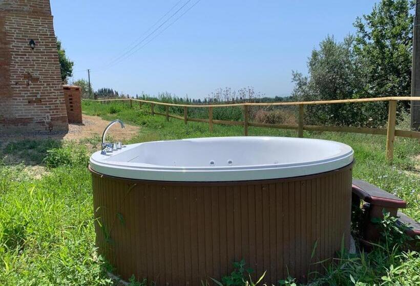Люкс, Agriturismo Diffuso Monte Oliveto Maggiore