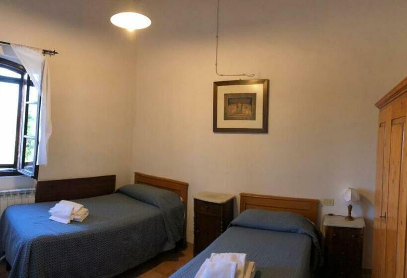 Номер Стандарт, Agriturismo Diffuso Monte Oliveto Maggiore