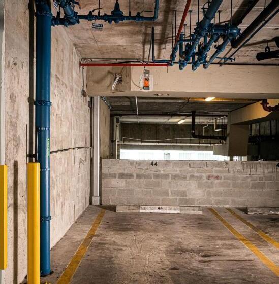 스탠다드 발코니 스튜디오, Modern And Luxurious Brickell Studio