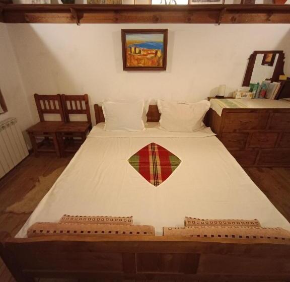Quarto Estandar, къща за гости кануш войвода