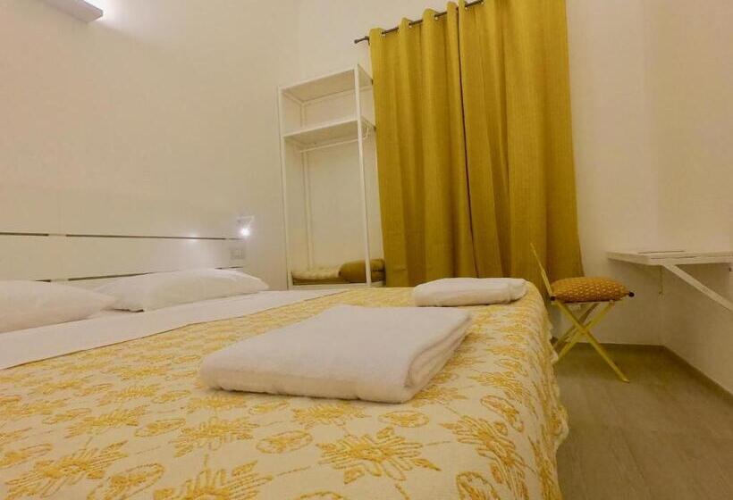 اتاق استاندارد, Central Savona B&b