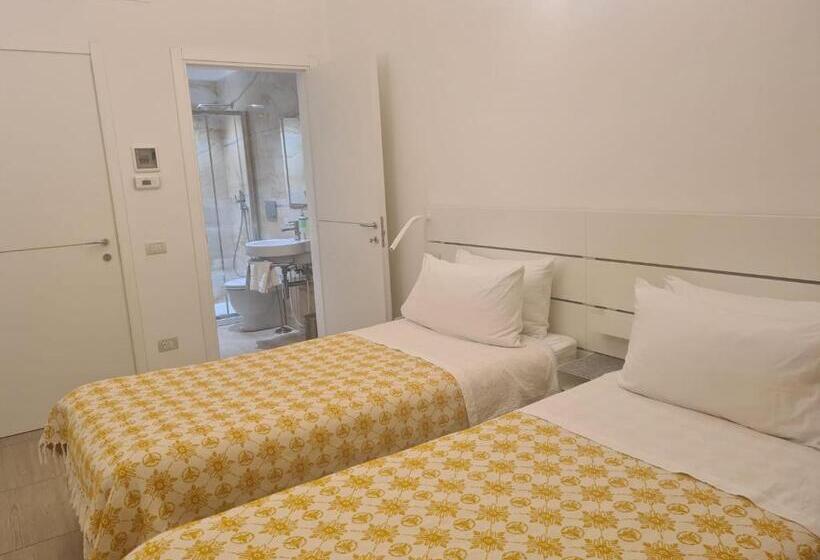 اتاق استاندارد, Central Savona B&b