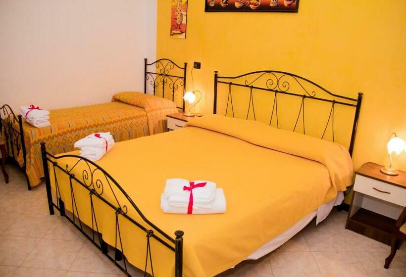 Номер Стандарт Трехместный, Dafne B&b