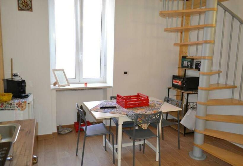 Quarto Familiar, Regina Lucia Casa Vacanze