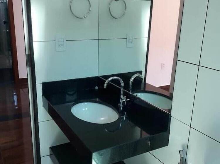 Lakosztály, Pousada Limas Suites