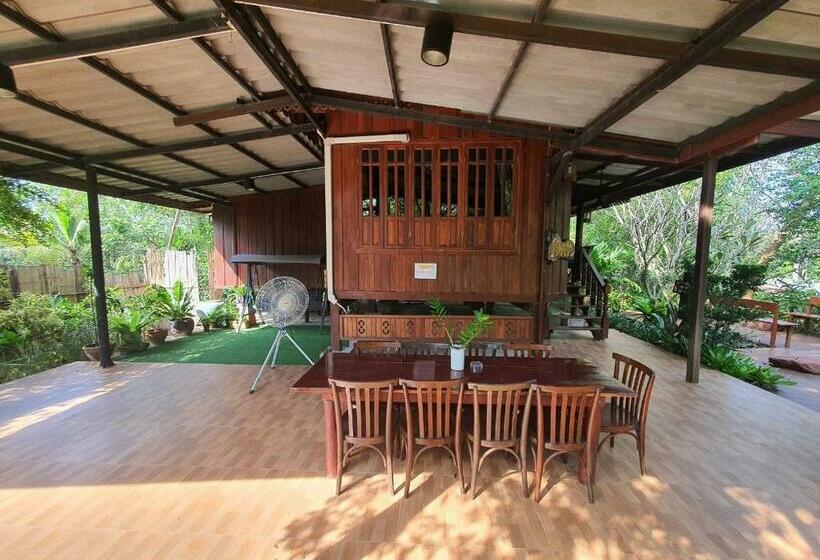 ファミリールーム, บ้านสวนในฝัน ตลาดน้ำท่าคา