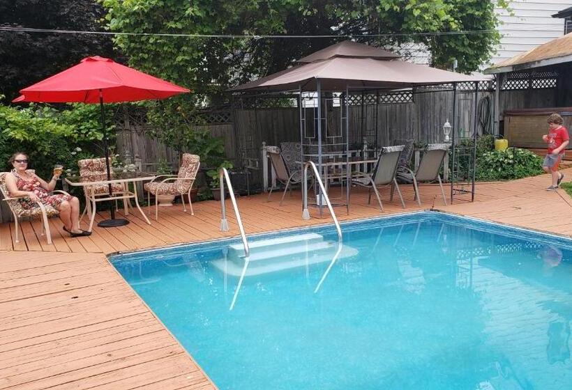 Номер Deluxe, Harrington House Picton