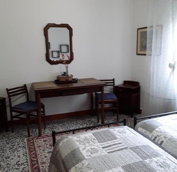 Номер Стандарт, B&b Naquane 2