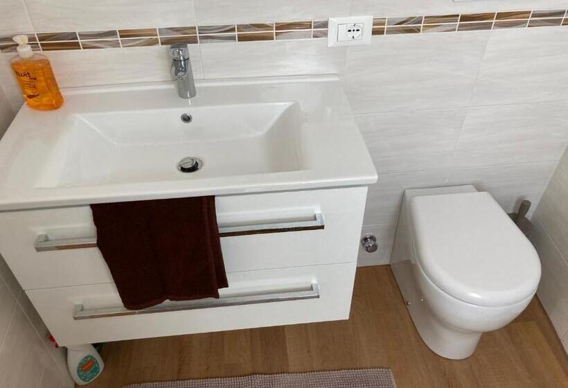 Апартаменты Superior 1 Спальня, Room Saronno + B&b