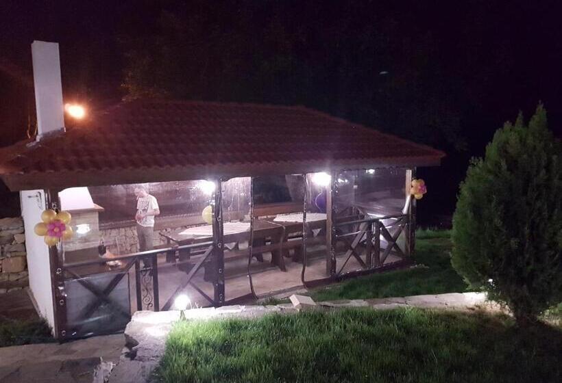 Дом 3 Спальни, вила поликсения петиня