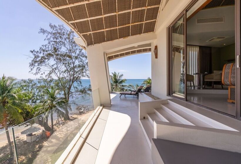 Deluxe Suite Sea View, The Shells Resort & Spa  Phu Quoc