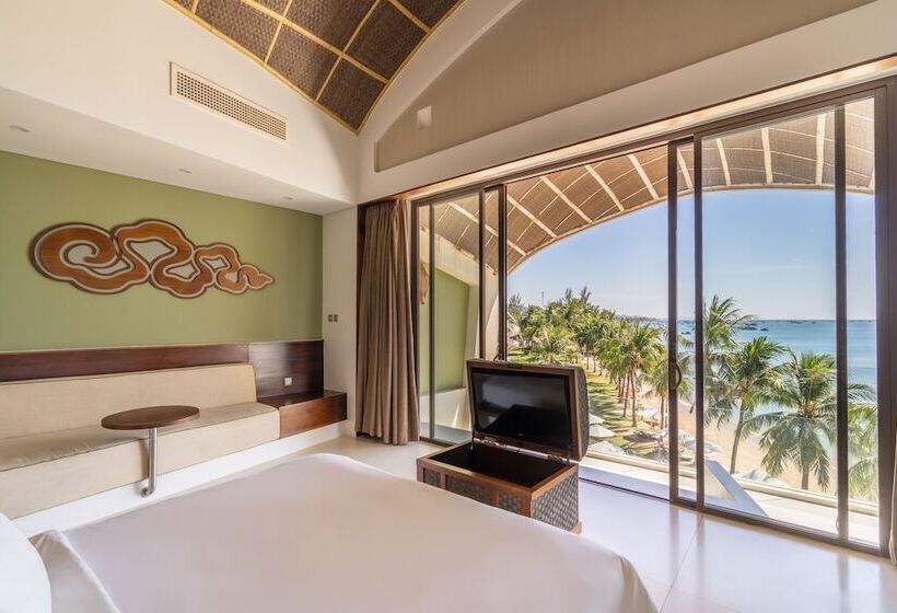 Deluxe Suite Sea View, The Shells Resort & Spa  Phu Quoc