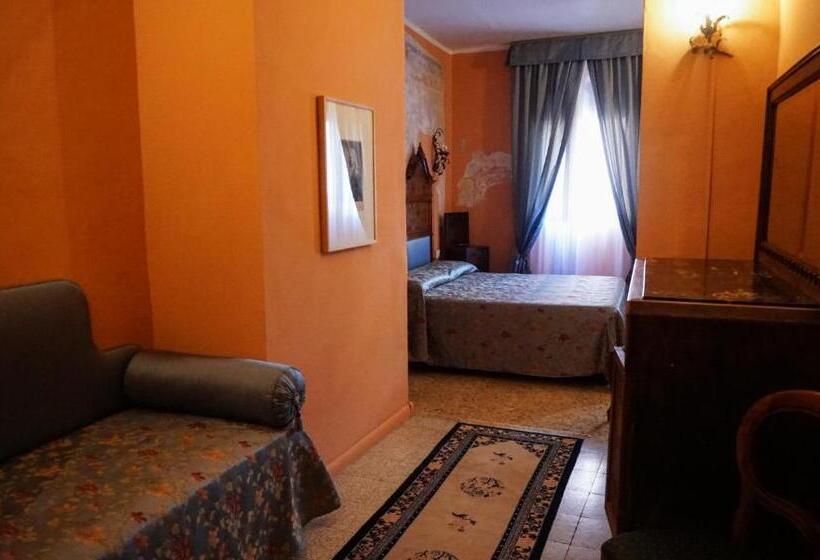 سوییت, Antica Dimora Della Racchetta