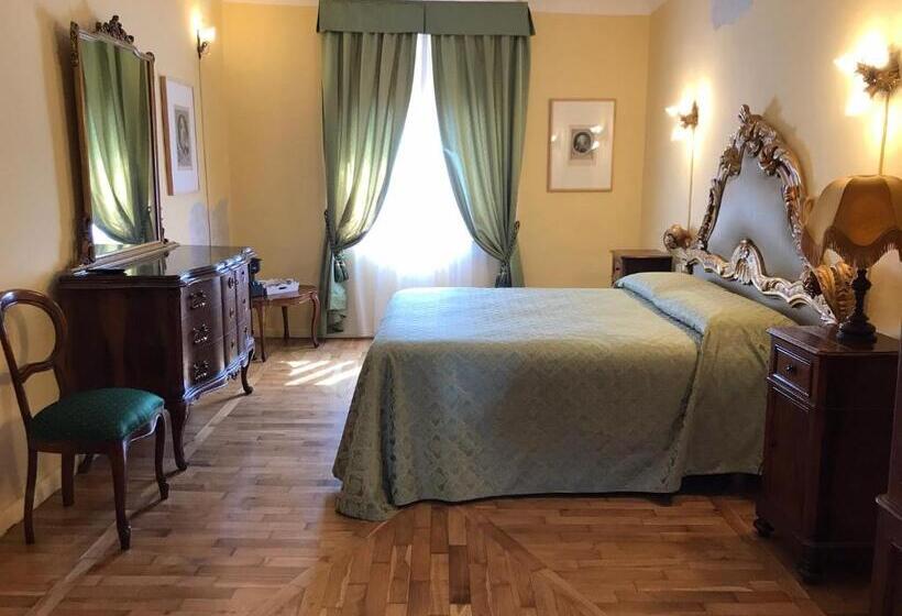 اتاق لوکس, Antica Dimora Della Racchetta