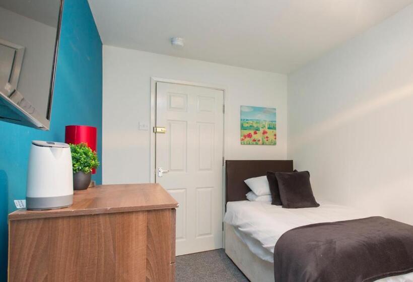 اتاق استاندارد یک تخته با سرویس بهداشتی مشترک, Townhouse @ Edleston Road Crewe