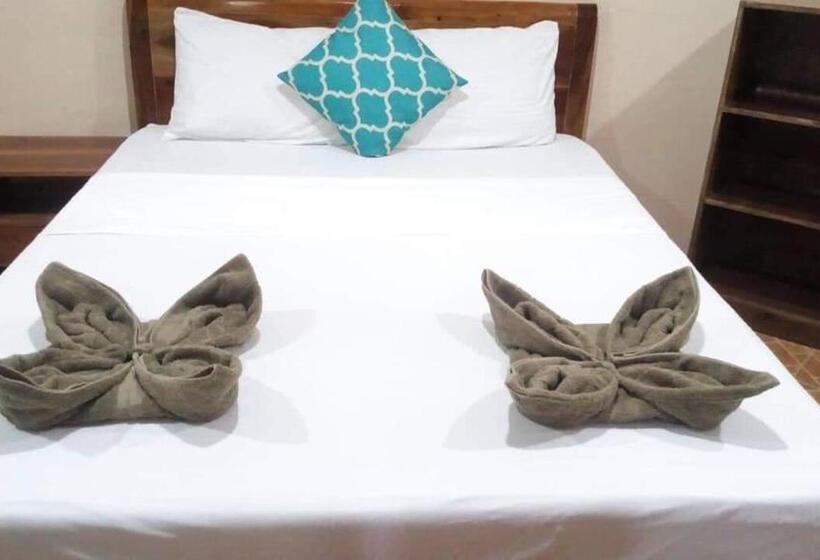 스탠다드 방갈로, Pescador View   Beach Resort & Restaurant
