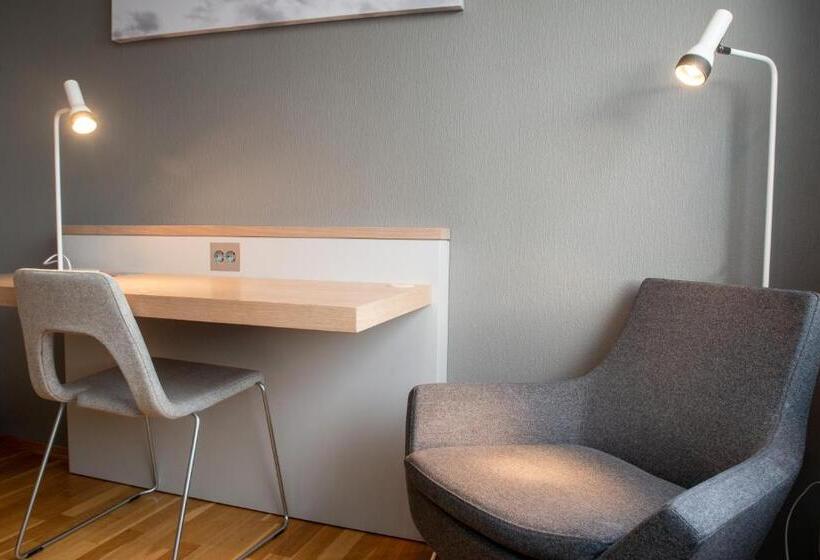 标准单人间, Fast Hotel Svolvær