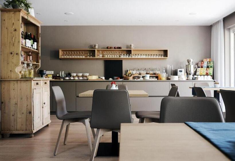 Апартаменты 1 Спальня с Балконом, Pension Appartment Hecherhof