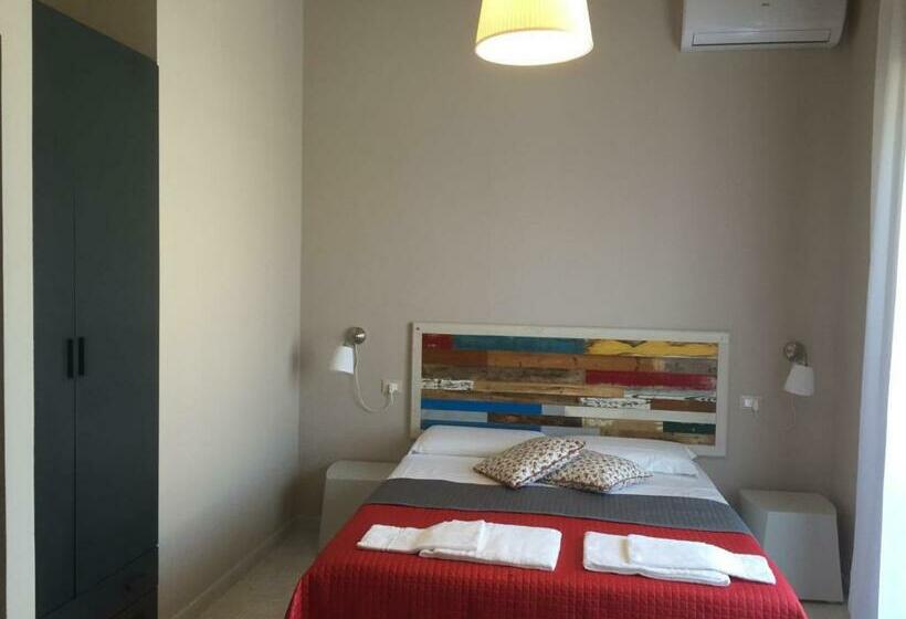スタンダードルーム, Hostal Al Porto